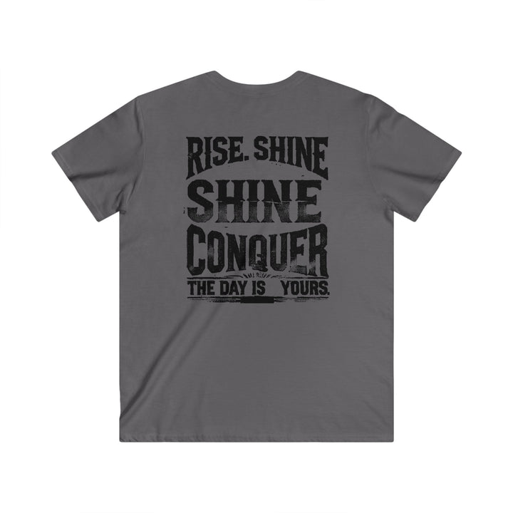 RELENTLESS MINDSET MENS VNECK - MOVE WITH PURPOSE, TRAIN WITH FOCUS