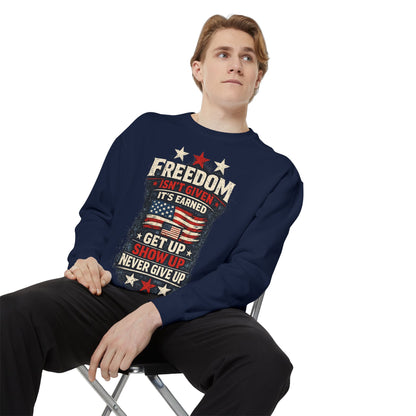 Never Give Up USA™ Patriotic Sweatshirt – Inspirational 4th of July Crewneck for Everyday Motivation