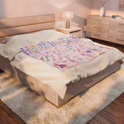 Kids Plush Velveteen Blanket – Ultra Soft Cozy Throw Blanket for Boys & Girls | Warm Lightweight Blanket for Bed, Nap Time & Gifts